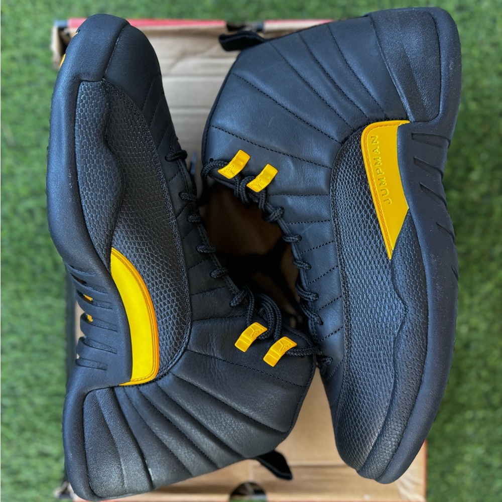 📦SOLD📦 Jordan 12 Retro Black Taxi